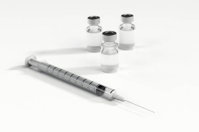 Una vacuna podria reduir dràsticament la transmissió en persones addictes